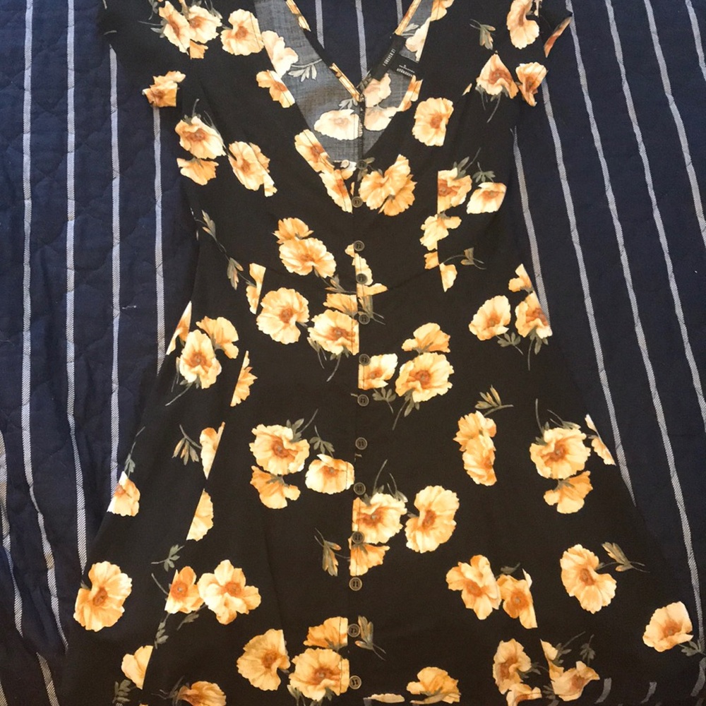 Forever 21 floral button through dress